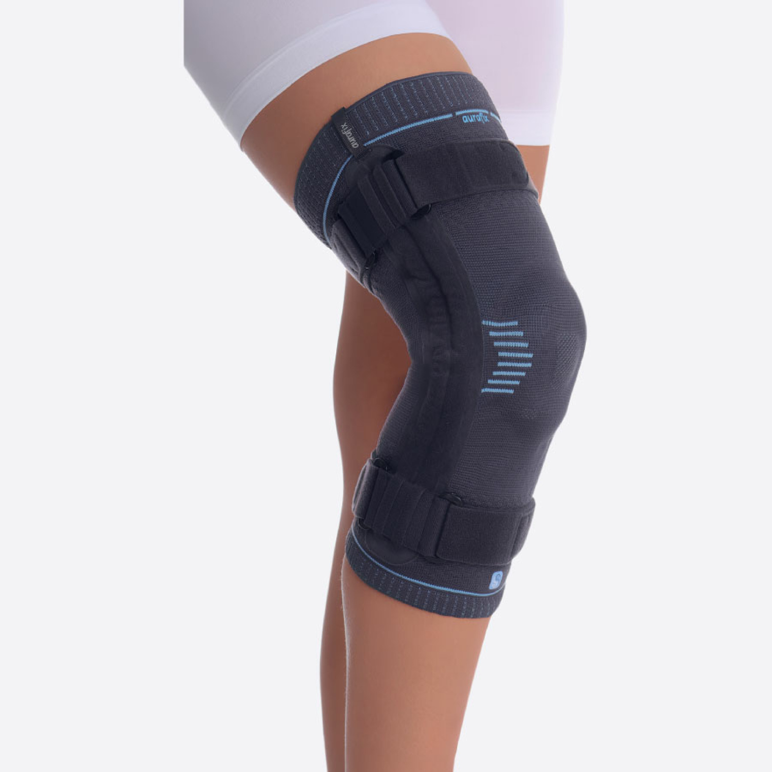 Эластичный наколенник Aurafix 114 U с фиксирующими ремнями