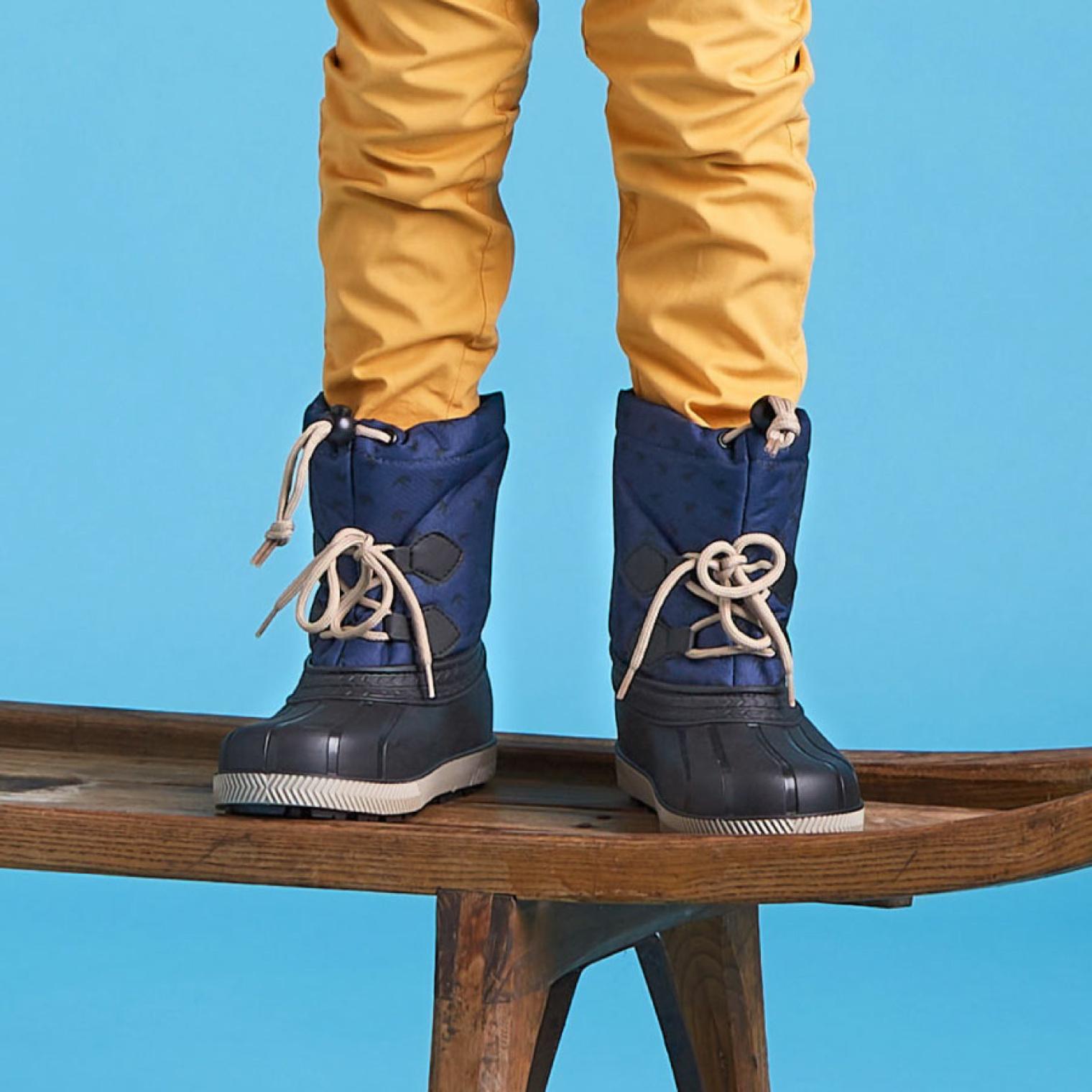 <span data-mce-style="color: rgb(0, 0, 0);" style="color: rgb(0, 0, 0);">Дитячі чоботи сноубутси COQUI BERGY&nbsp;</span>