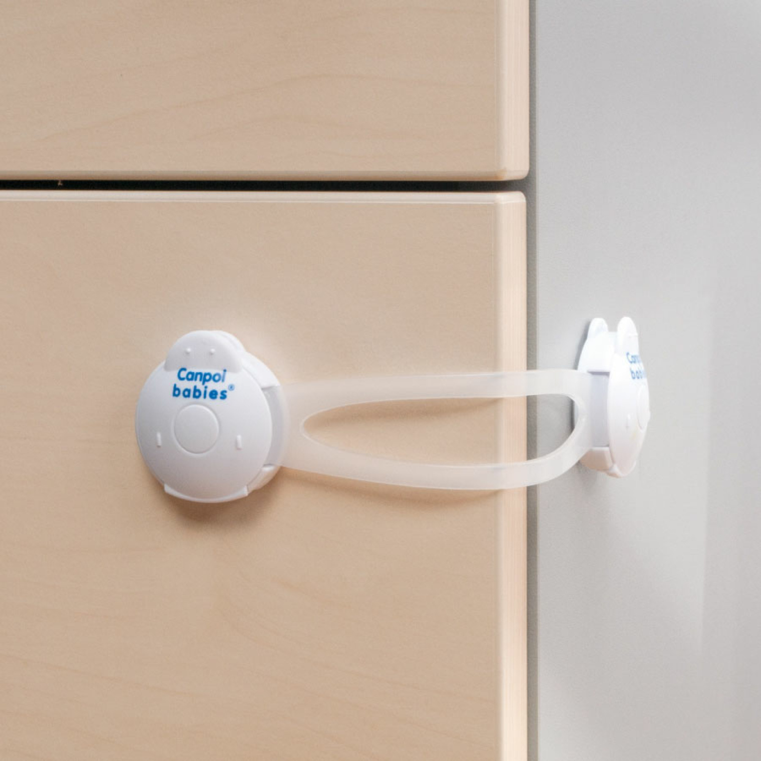 <span data-mce-style="color: rgb(0, 0, 0);" style="color: rgb(0, 0, 0);">Особливості замка</span>