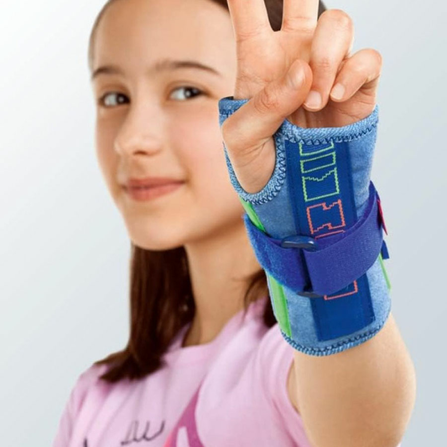 <span data-mce-style="color: rgb(0, 0, 0);" style="color: rgb(0, 0, 0);">Особливості шини&nbsp;</span>