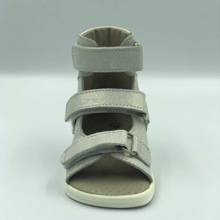 Лікувальні ортопедичні босоніжки Ortofoot 121 Active L сріблясті