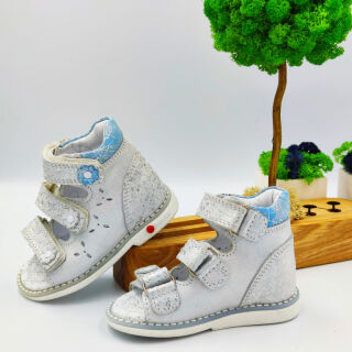 Дитячі Анатомічні босоніжки Ortomedica 141-03 анатомічні, срібло