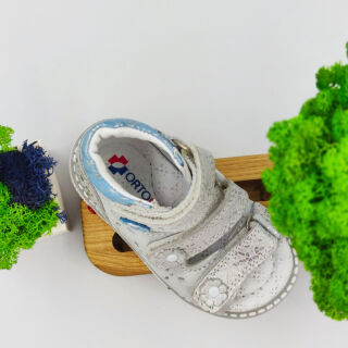 Дитячі Анатомічні босоніжки Ortomedica 141-03 анатомічні, срібло