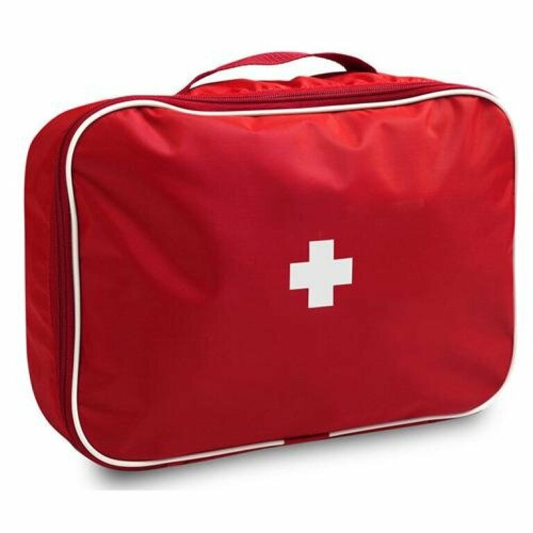 Аптечка для работы с пестицидами