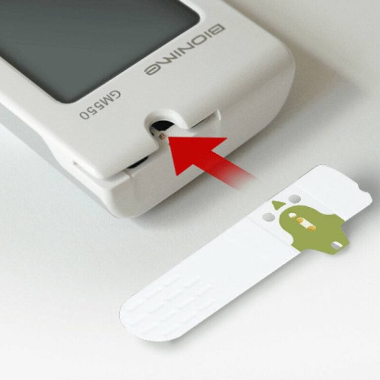 Глюкометр Bionime GM550 + Тест полоски GS 550 N50 (2 упаковки)