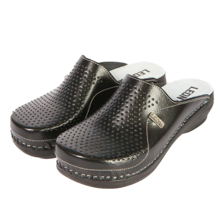 Анатомічні тапочки-сабо Leon PU115 чорні