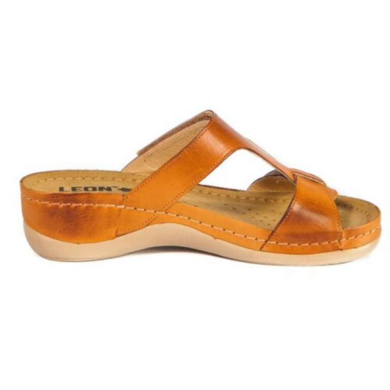 Анатомічні босоніжки Leon 914 коричневі