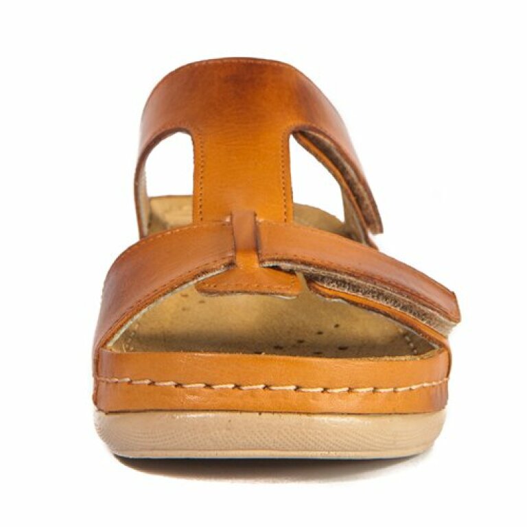 Анатомічні босоніжки Leon 914 коричневі