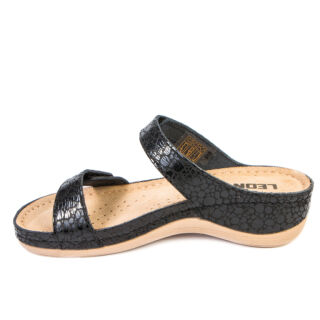 Анатомічні босоніжки-сабо Leon 919 чорні