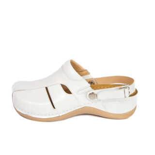 Анатомічні тапочки-сабо Leon 926 білі