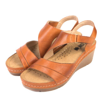 Анатомічні босоніжки Leon 1021 коричневі