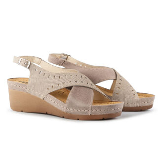 Анатомічні босоніжки Leon 1030 бежеві
