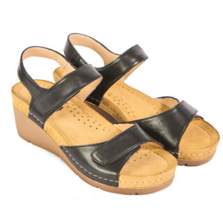 Анатомічні босоніжки Leon 1041 чорні