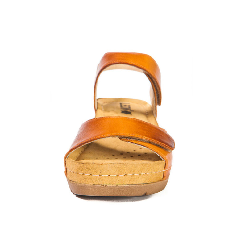 Анатомічні босоніжки Leon 1041 коричневі