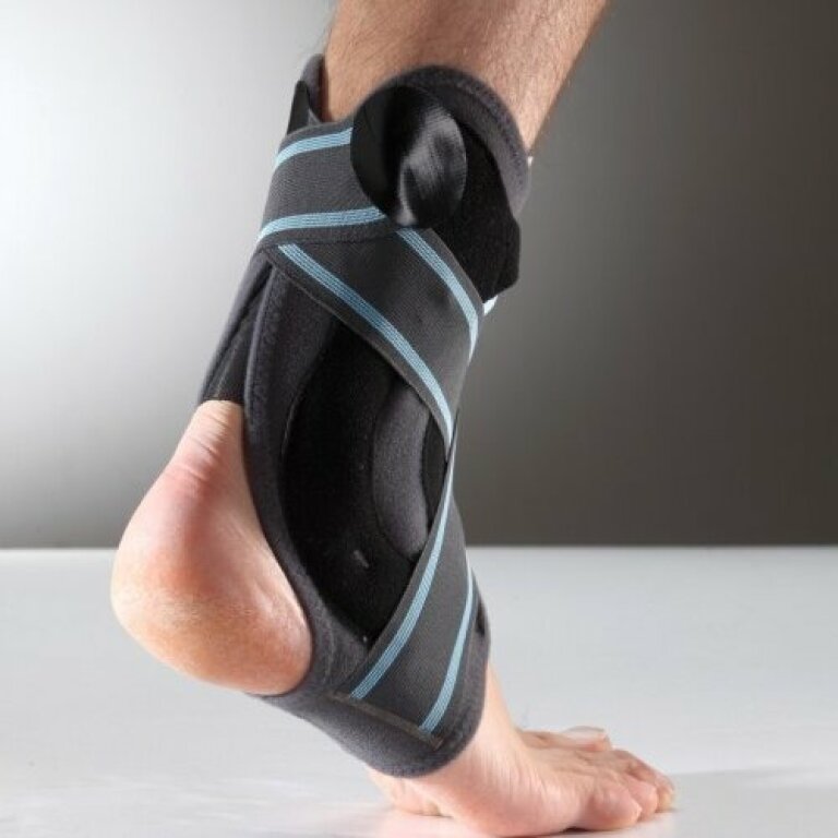 Ортез стабілізуючий гомілковостопний Thuasne Malleo Dynastab Boa 2351