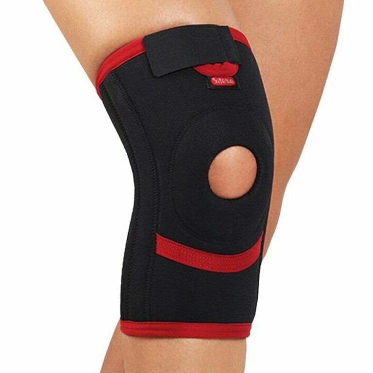 Неопреновий наколінник Aurafix (Аурафікс) 102 з 4 ребрами жорсткості, при посттравматичних болях