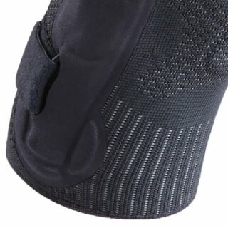 Лігаментарний колінний ортез Thuasne Genu Dynastab 2370 з бічними шарнірами