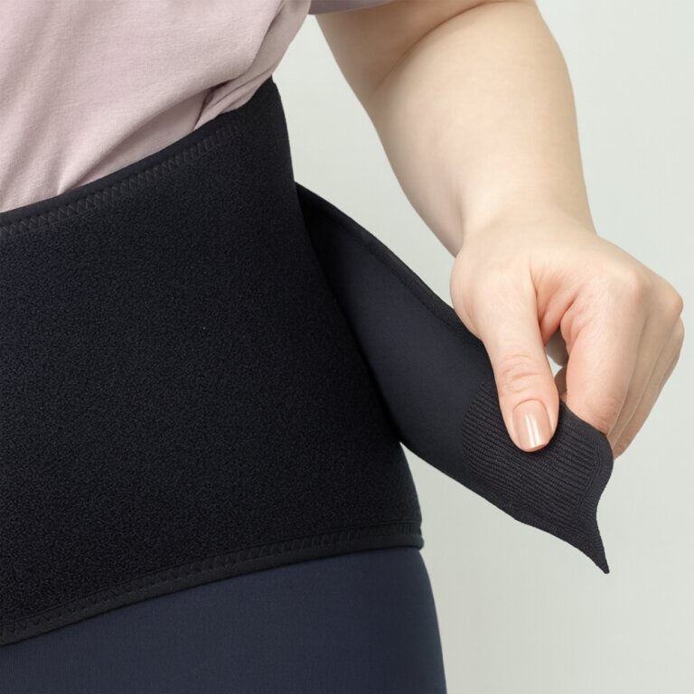 Бандаж для спини Aurafix 3202 неопреновий, попереково-крижовий (Аурафікс)