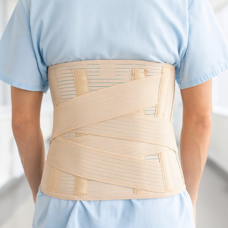 Бандаж для попереку Aurafix AO-80 з ременем, попереково-крижовий, 32 см