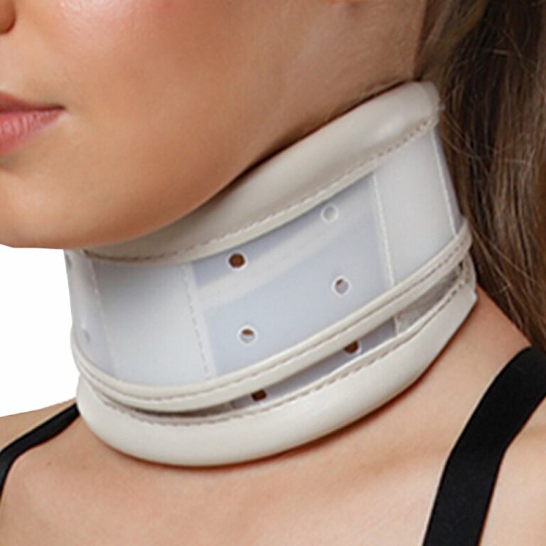 Ортез для фиксации шейного отдела позвоночника Aurafix 925 | Аурафикс