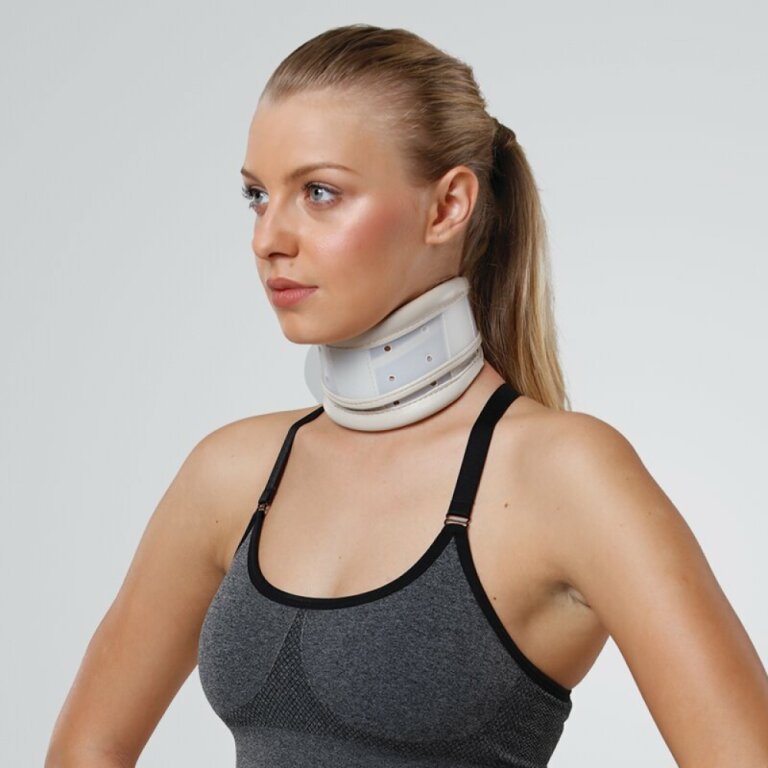 Ортез для фиксации шейного отдела позвоночника Aurafix 925 | Аурафикс