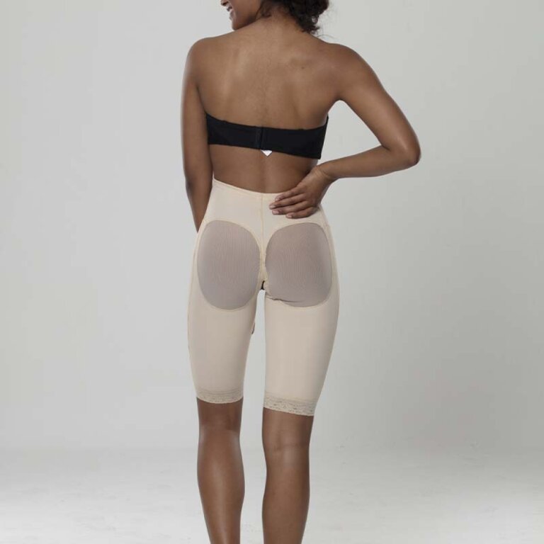 Компресійна білизна після ліпосакції стегон LC-1505 бежева