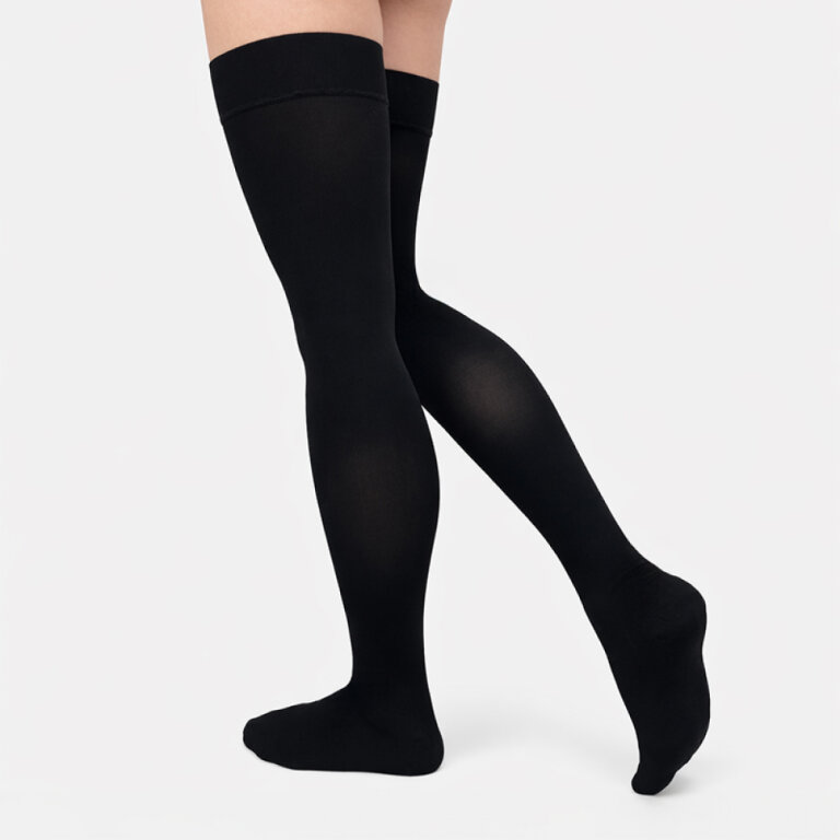 Компресійні панчохи 1 клас (18-21 mmHg) Aurafix AV-103 з закритим носком, чорні