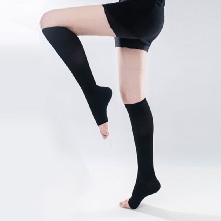 Компресійні гольфи Aurafix AV-100, 1 клас, з відкритим носком, чорні