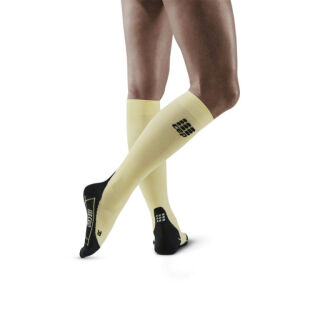 Компрессионные гольфы CEP для женщин