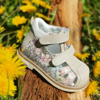 Детские Анатомические босоножки Ortomedica 1037-01 перламутровые розовые