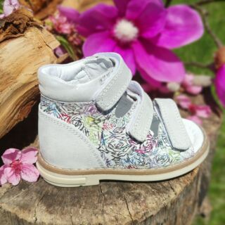 Дитячі Анатомічні босоніжки Ortomedica 1039-03 срібні