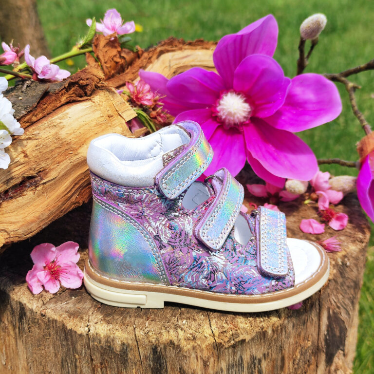 Дитячі Анатомічні босоніжки Ortomedica 1039-04 перламутрові фіолетові