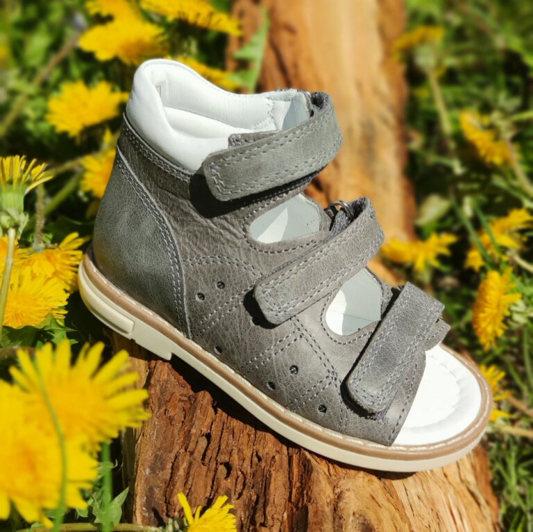 Дитячі Анатомічні босоніжки Ortomedica 1032-03 сірі