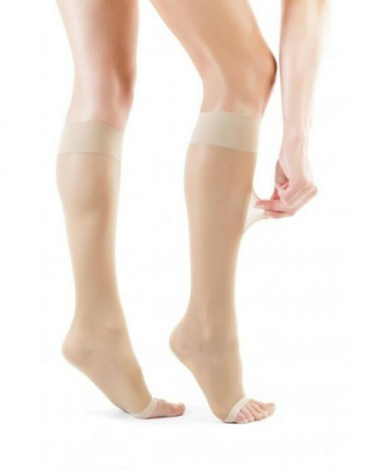 Компресійні гольфи Relaxsan Basic 140 ден з відкритим носком 18-22 мм., 850A