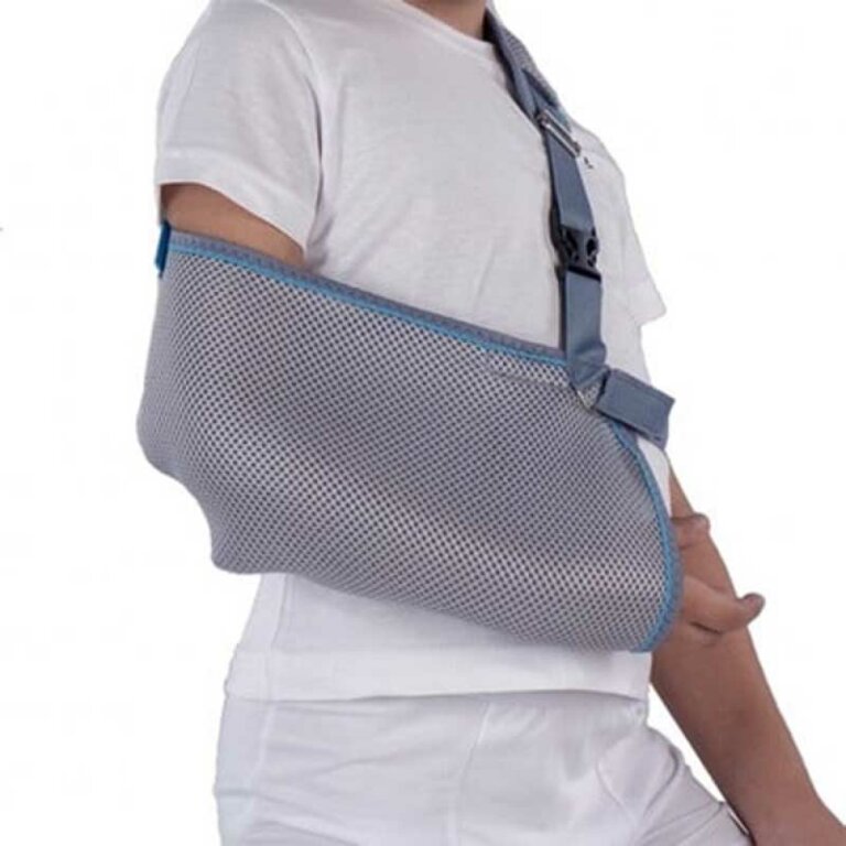 Бандаж для підтримки руки дитячий Алком 3004 косинка, сер