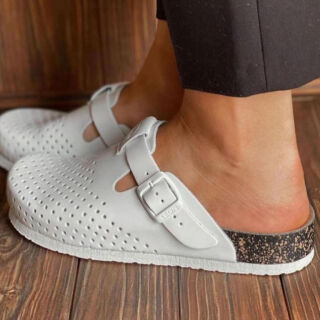 Анатомічні тапочки-сабо Leon 4250 білі