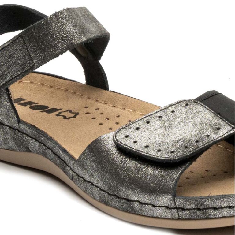 Анатомические босоножки Leon 965 черный глянец