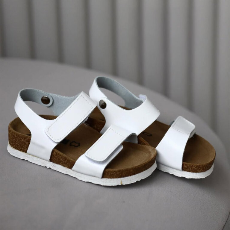 Дитячі босоніжки Leon 4803 білі