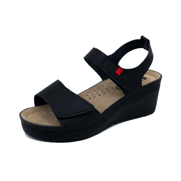 Босоножки женские Leon 1080 черные