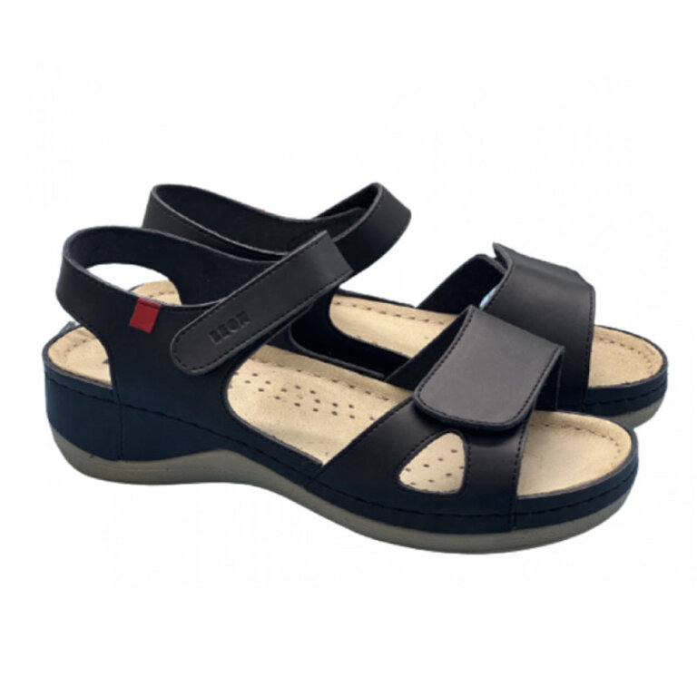 Босоніжки жіночі Leon 936 чорні
