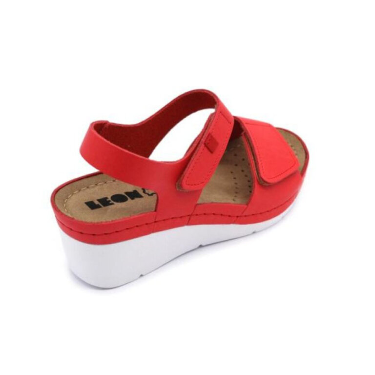 Босоножки женские Leon 1080 красные