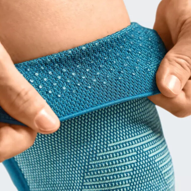 Спортивний наколінник Medi Genumedi PSS з пателярним кільцем