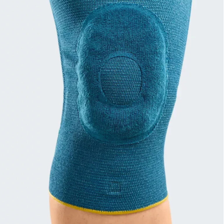 Спортивний наколінник Medi Genumedi PSS з пателярним кільцем