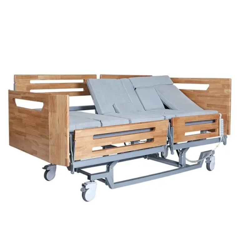 Медичне електричне ліжко MIRID Е102 з туалетом та боковим переворотом