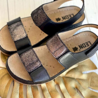 Босоножки женские Leon 945 черные