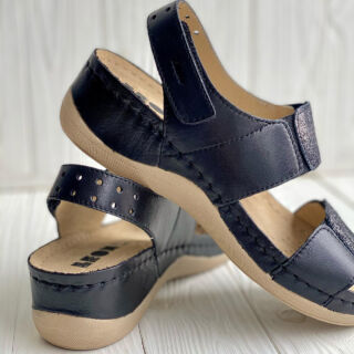 Босоножки женские Leon 945 черные