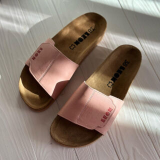 Шльопанці жіночі Leon 4022 рожеві