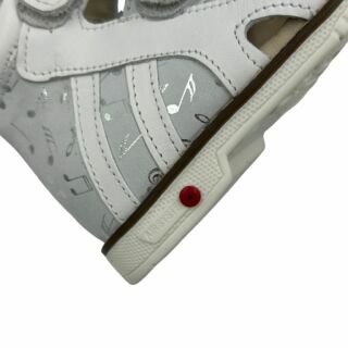 Дитячі Анатомічні босоніжки Ortomedica 2806-01 білі ноти