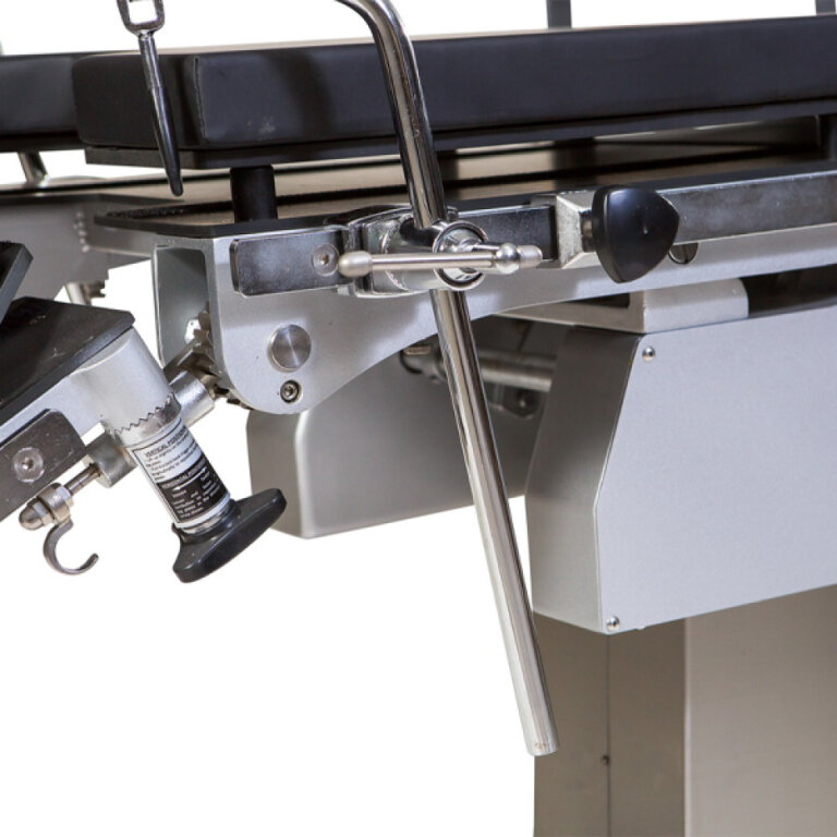 Стіл операційний МТ300 (універсальний, механіко-гідравлічний, рентгенпрозорий)