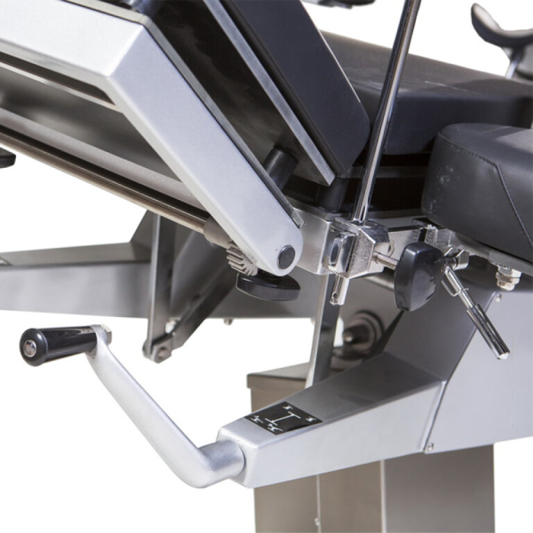 Стіл операційний МТ300 (універсальний, механіко-гідравлічний, рентгенпрозорий)